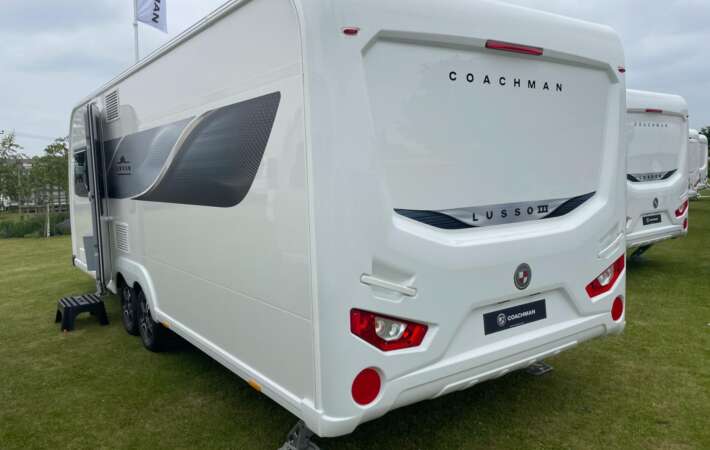 Lusso 3 External 2