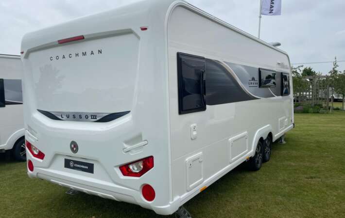 Lusso 3 External 4